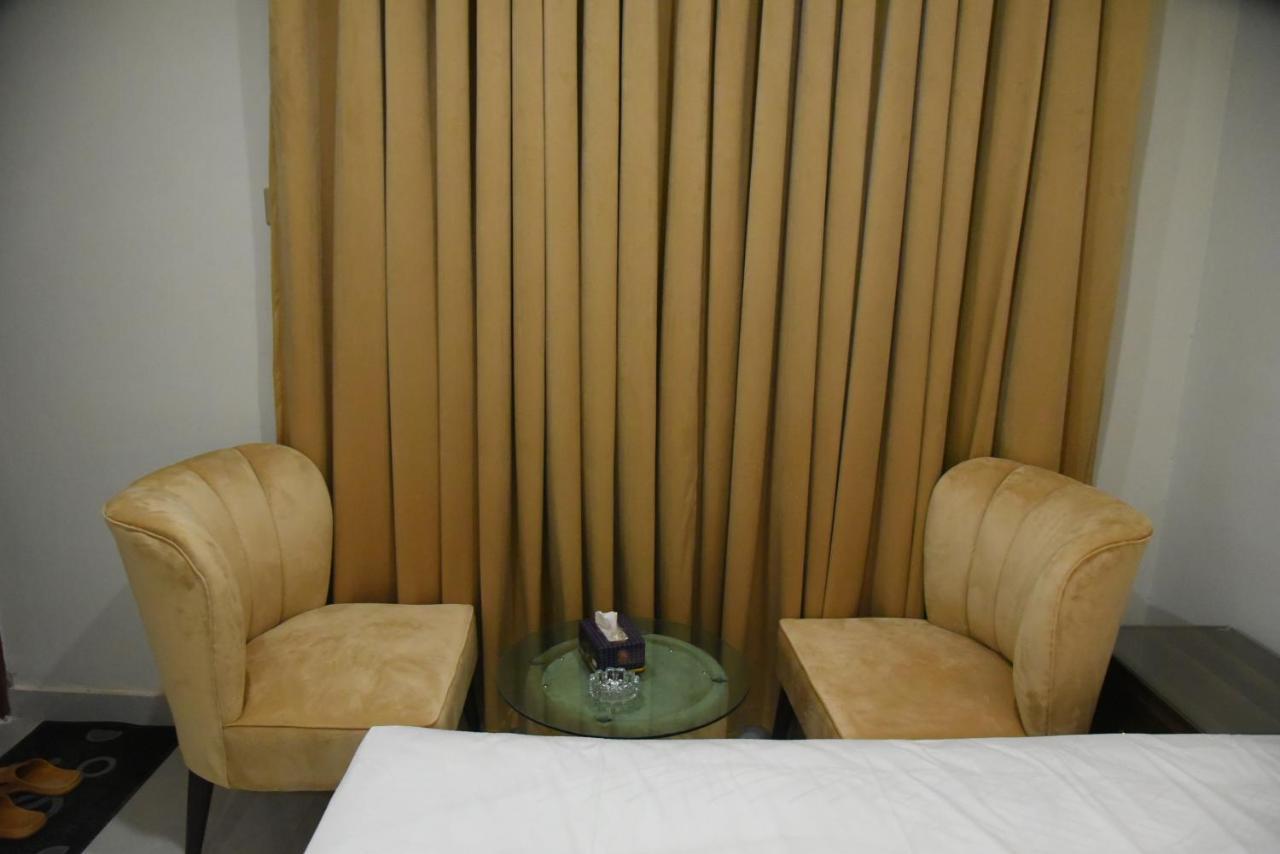 Hotel White Season Gulberg Lahore Eksteriør billede