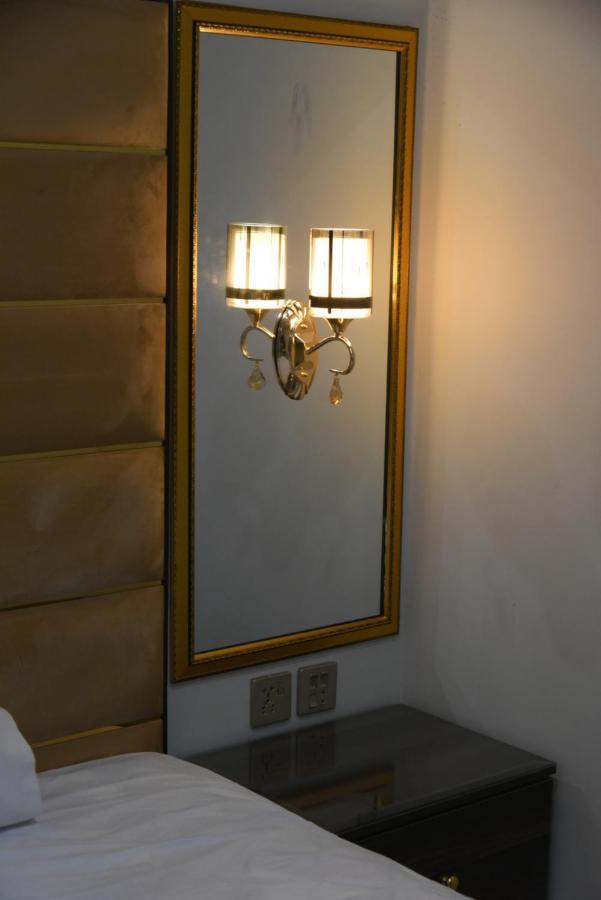 Hotel White Season Gulberg Lahore Eksteriør billede