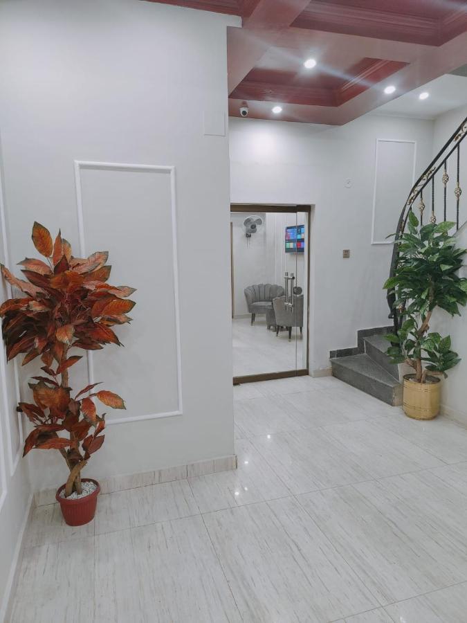 Hotel White Season Gulberg Lahore Eksteriør billede