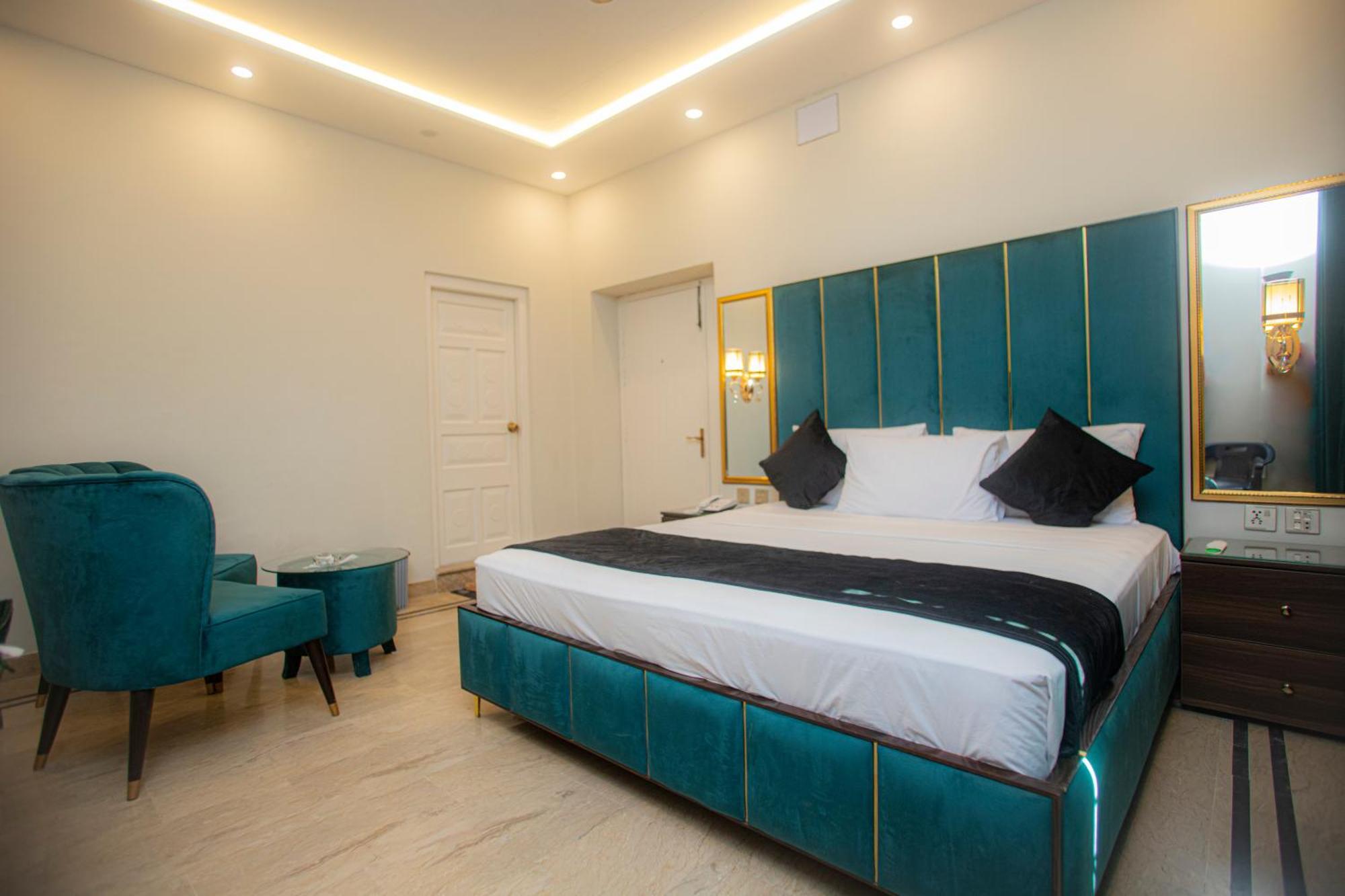 Hotel White Season Gulberg Lahore Eksteriør billede