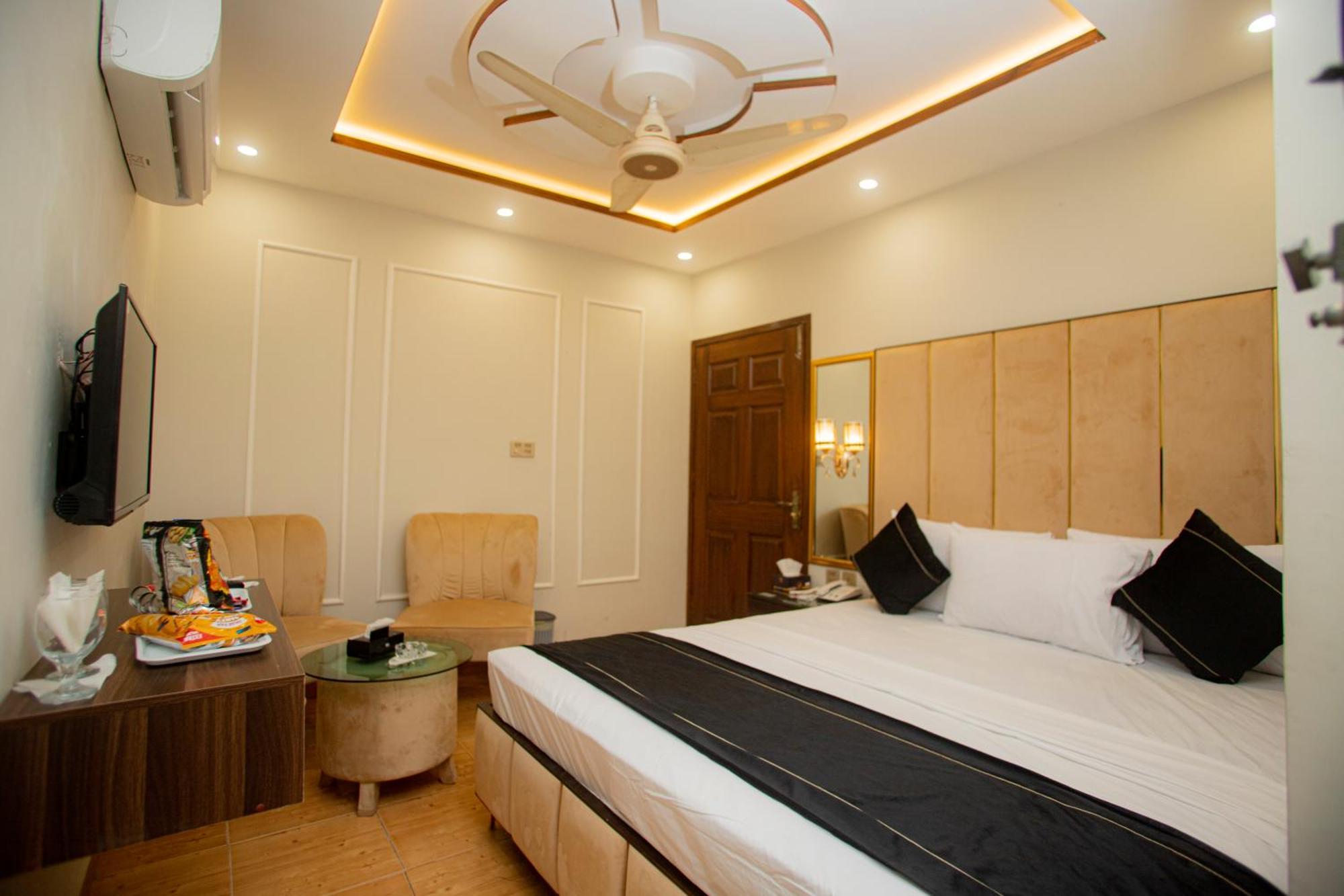 Hotel White Season Gulberg Lahore Eksteriør billede